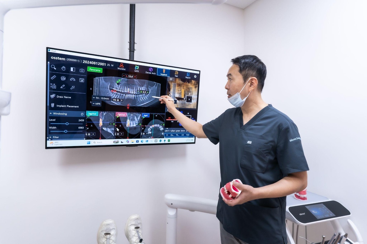 CBCT 3D scan used to assess jawbone before dental implant surgery in Singapore